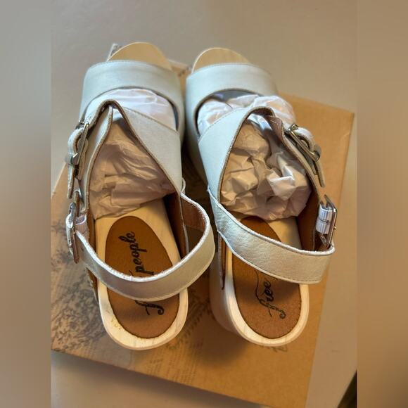Free People Belem's Clogs White Size 40 New in Box - Picture 8 of 9